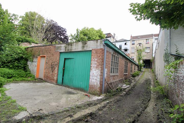 Warehouse - for sale - 1190 Forest