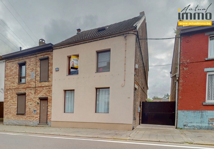 House - for sale - 6180 Courcelles