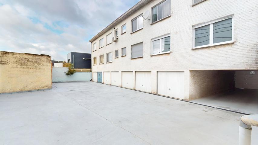 Commercial building - for sale - 7100 La Louvière