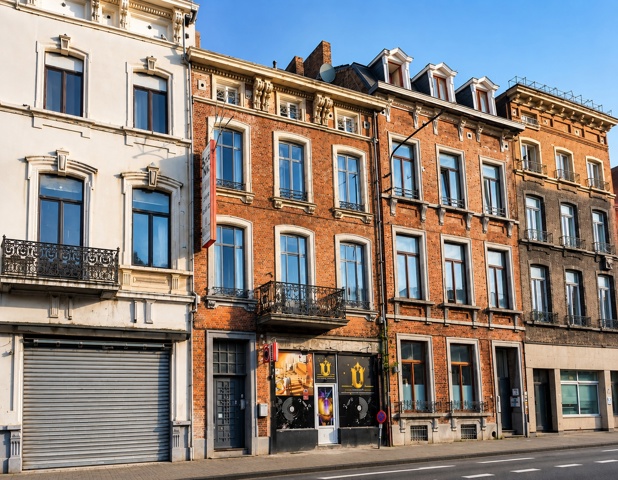 Apartment block
 - for sale - 6000 Charleroi