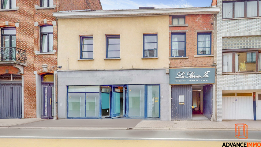 HALLE CENTRE ? ESPACE POLYVALENT ? 574 m² + JARDIN