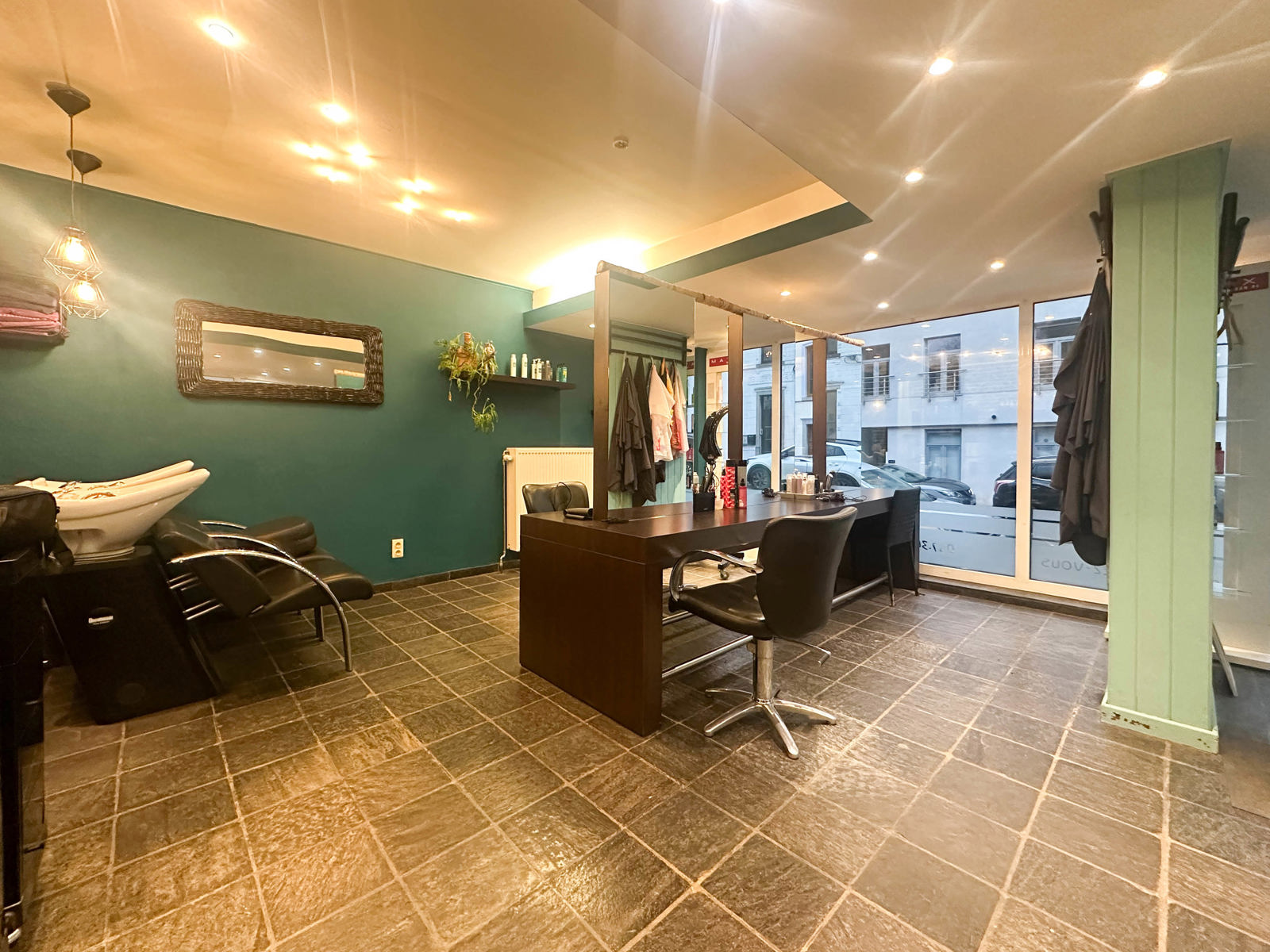 Commerce individuel - à louer - 1400 Nivelles