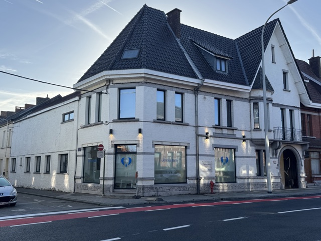 Estate Image