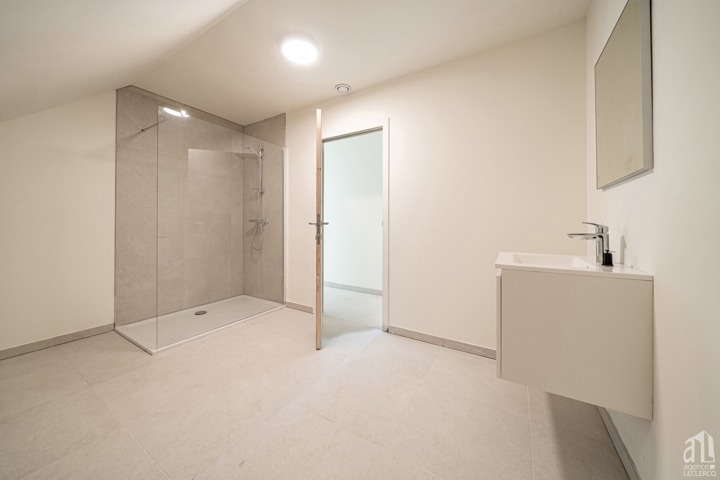 Appartement - à vendre - 7900 Leuze-en-Hainaut