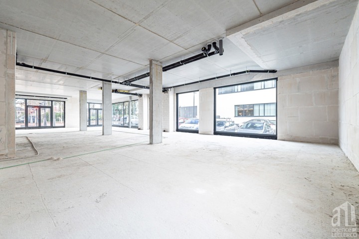 Rez commercial - à vendre - 7500 Tournai
