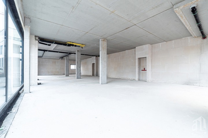 Rez commercial - à vendre - 7500 Tournai