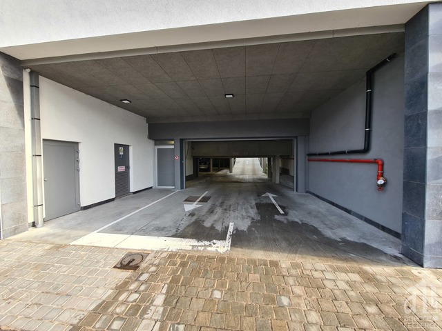 Garage double - à vendre - 7500 Tournai