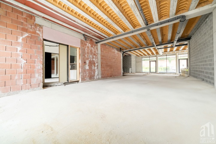 Usage multiple - à vendre - 7500 Tournai