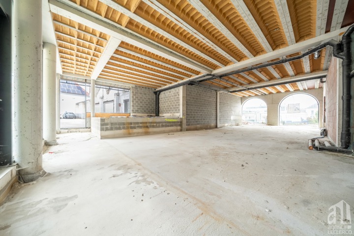 Usage multiple - à vendre - 7500 Tournai