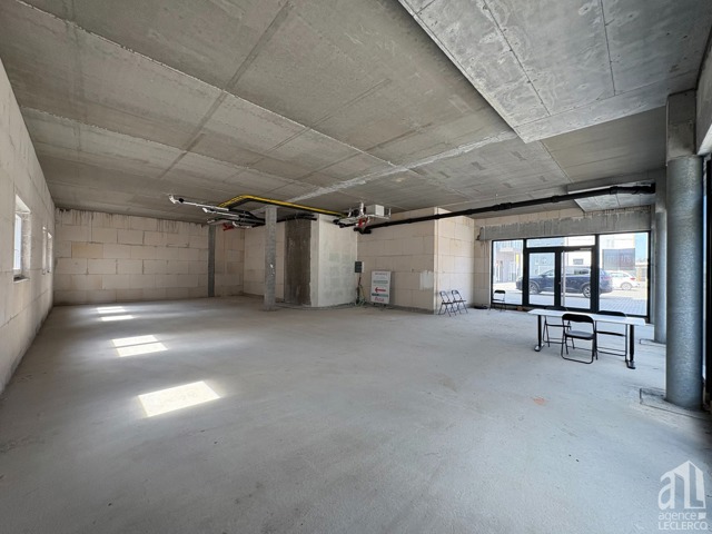 Rez commercial - à vendre - 7500 Tournai
