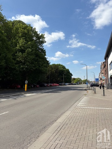 Rez commercial - à vendre - 7500 Tournai