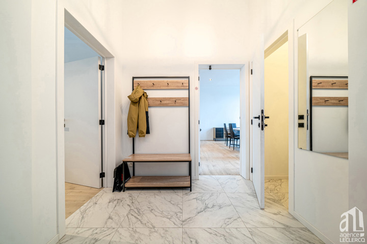 App. dans maison de caractère - à vendre - 7500 Tournai