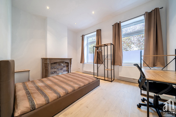 App. dans maison de caractère - à vendre - 7500 Tournai