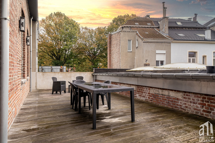 App. dans maison de caractère - à vendre - 7500 Tournai