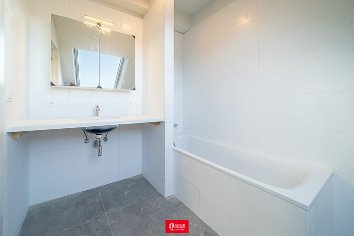 Appartement - à louer - 7500 Tournai