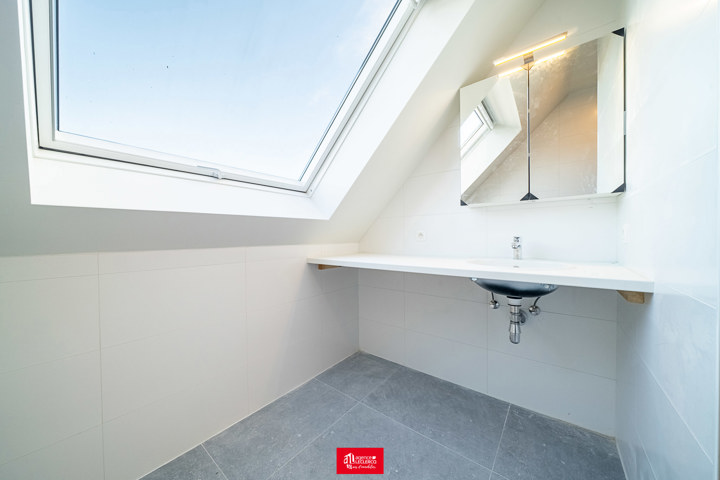 Appartement - à louer - 7500 Tournai