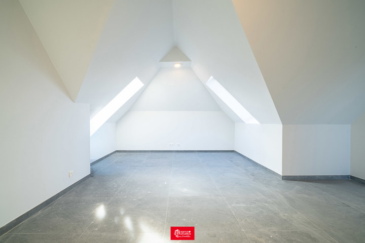 Appartement - à louer - 7500 Tournai