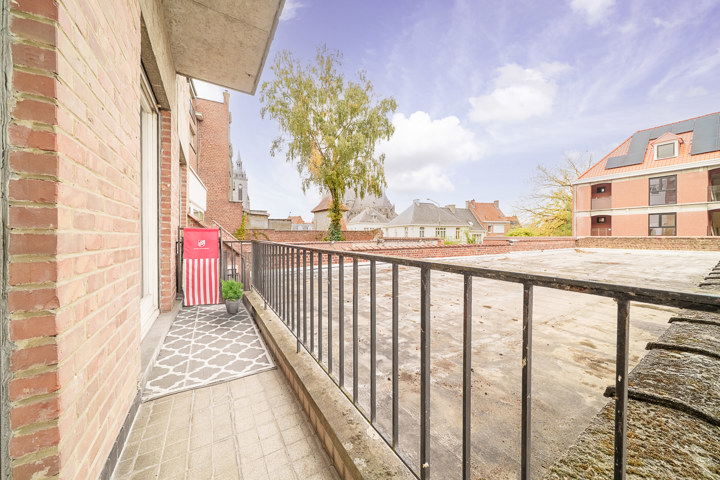 Appartement - à vendre - 7500