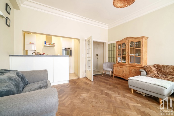 Appartement - à vendre - 7500