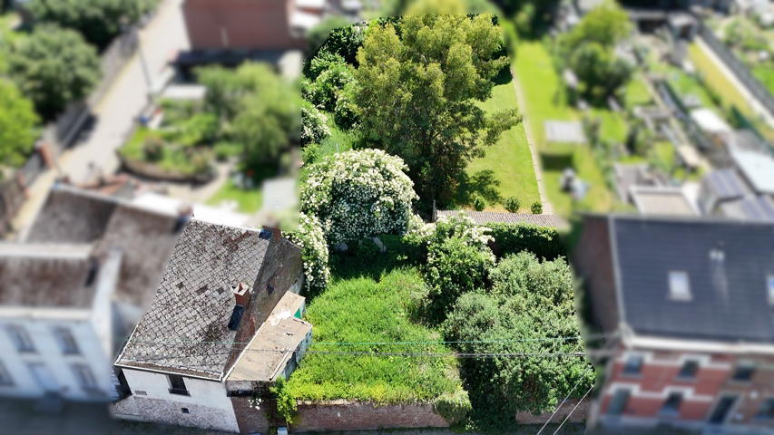 Terrain à bâtir avec permis accordé pour 4 maisons