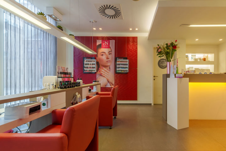 Commercieel te huur in Boom