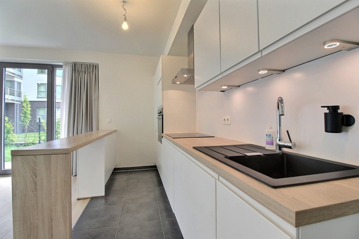 Ground floor - Molenbeek-Saint-Jean - #5966175-0