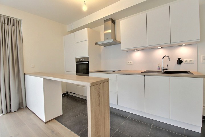 Ground floor - Molenbeek-Saint-Jean - #5966175-0