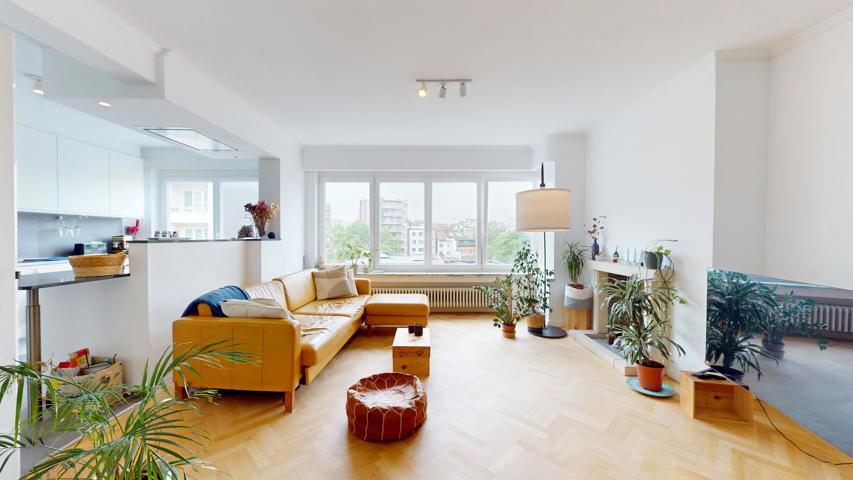 Flat - Schaerbeek - #6808995-0