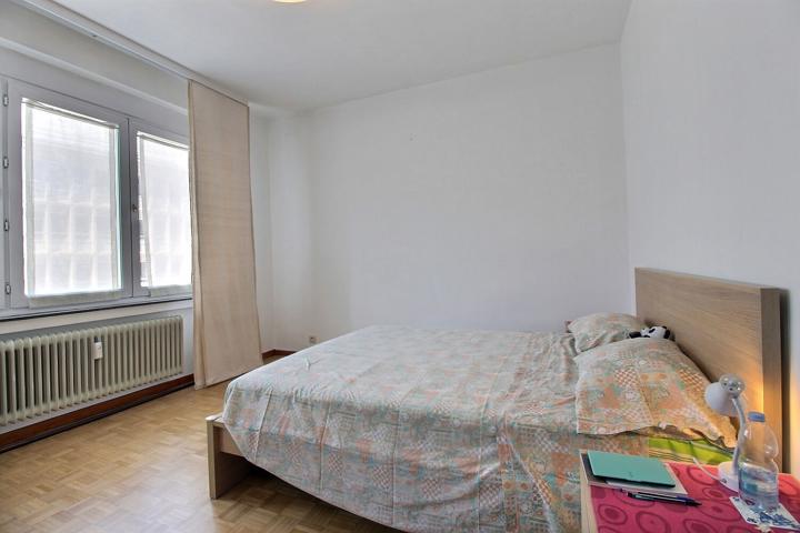 Flat - Etterbeek - #7695202-0