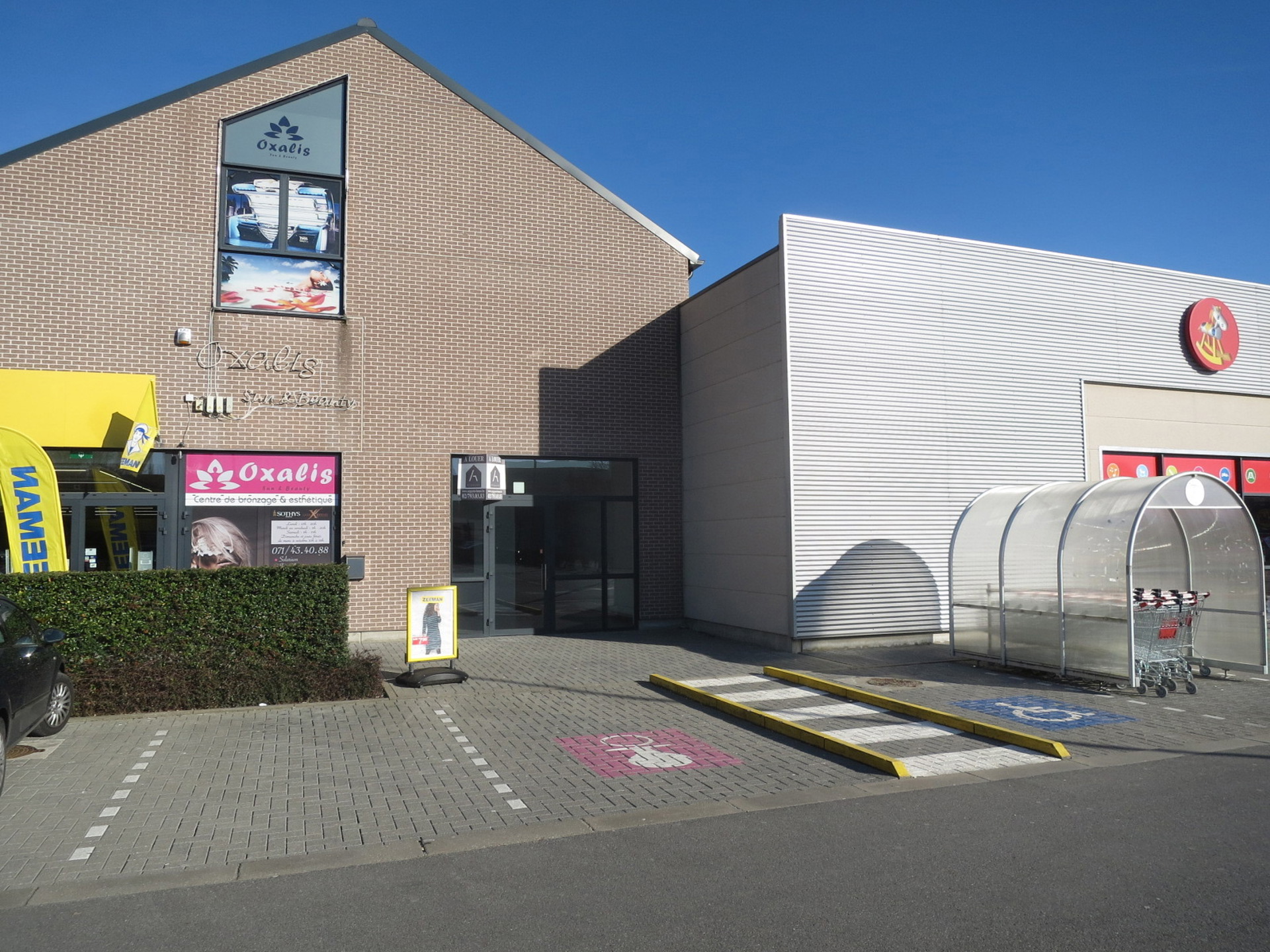 Centre commercial - à louer - 6534 Thuin Gozée