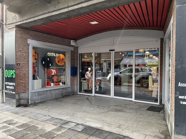 Individuele handelszaak - te huur - 5570 BEAURAING