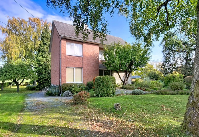 Huis - te koop - 5570 BEAURAING
