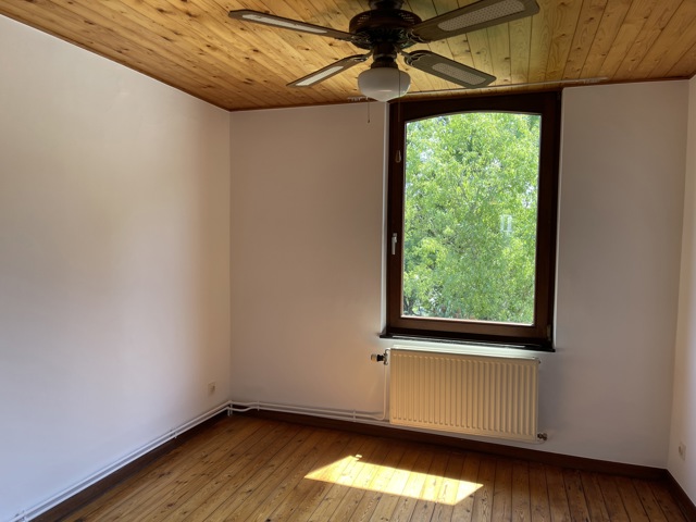Huis - te huur - 5560 HOUYET