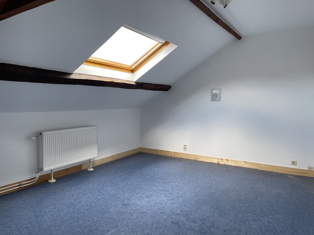 Huis - te huur - 5560 HOUYET