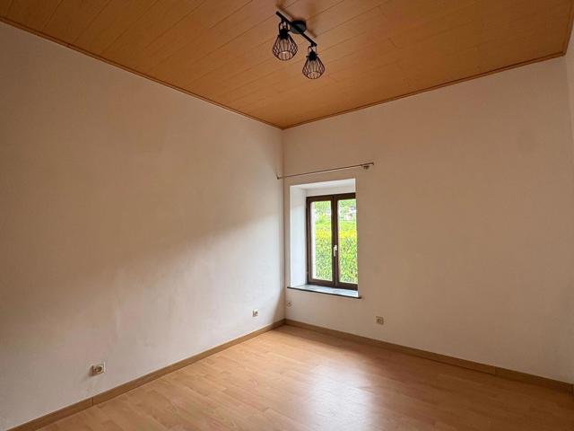 Maison - à louer - 5540 HERMETON-SUR-MEUSE
