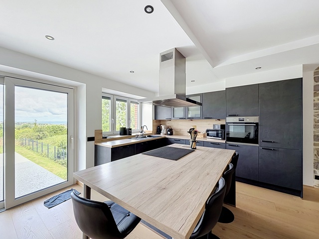 Huis - te koop - 5570 SEVRY