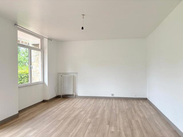 Huis - te huur - 5570 BEAURAING