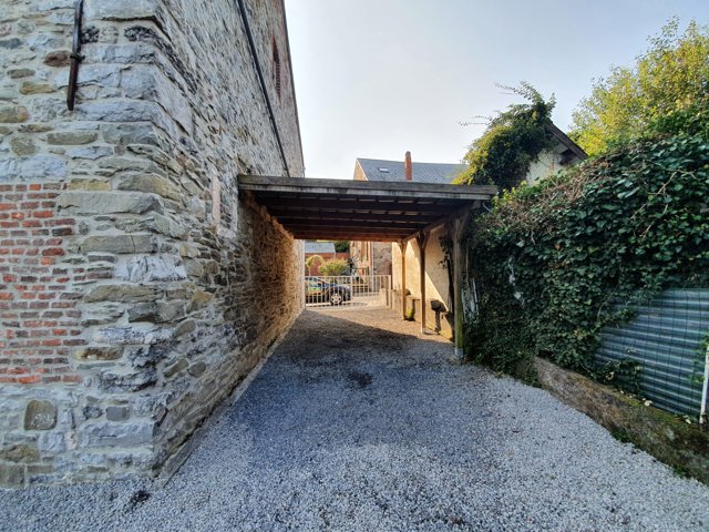 Maison - à louer - 5540 HERMETON-SUR-MEUSE