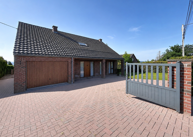 Huis - te koop - 5570 FESCHAUX
