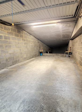 Gesloten garagebox - te koop - 1080 Molenbeek-Saint-Jean