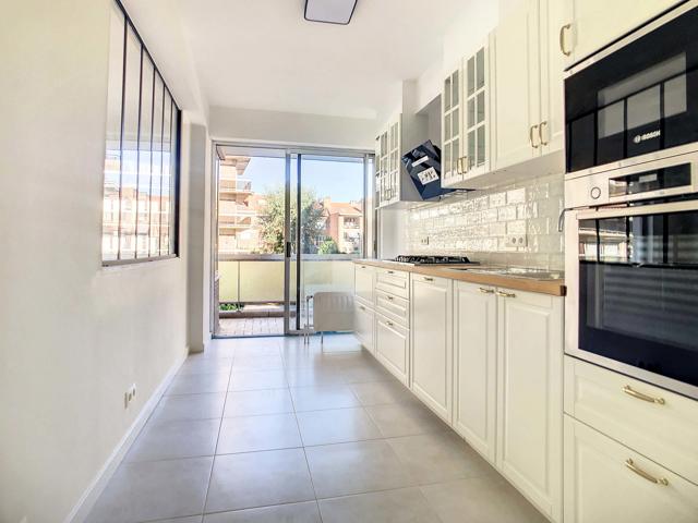 Appartement - te koop - 1083 Ganshoren