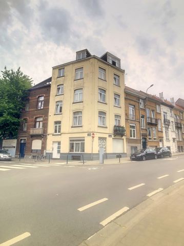 Appartementsgebouw - te koop - 1140 Evere