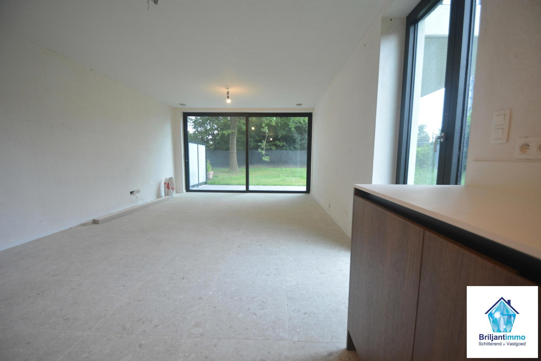 Te Huur: Kolenboer B002 Te Huur: Kolenboer B002