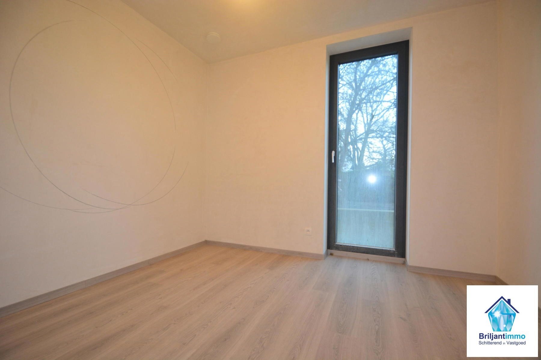 Te Huur: Kolenboer B002 Te Huur: Kolenboer B002