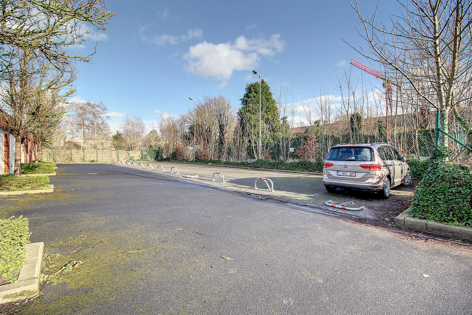 8 parkings extérieurs à proximité du centre-ville