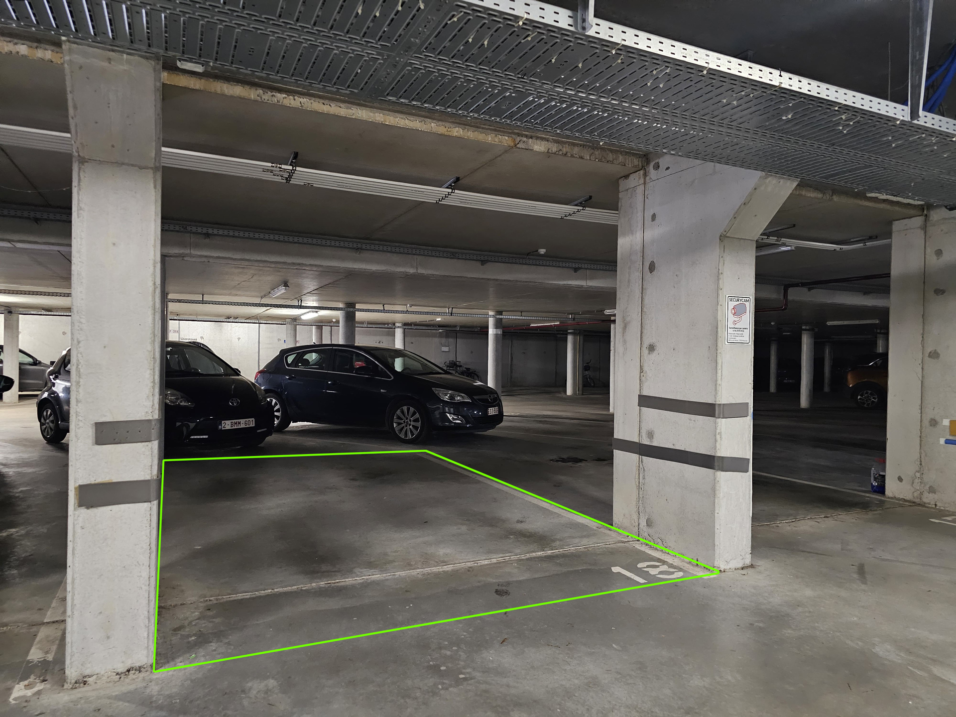 Place de parking sécurisée à vendre – Résidence récente