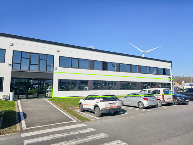 Bureaux de ± 310 m² situé en zone industrielle