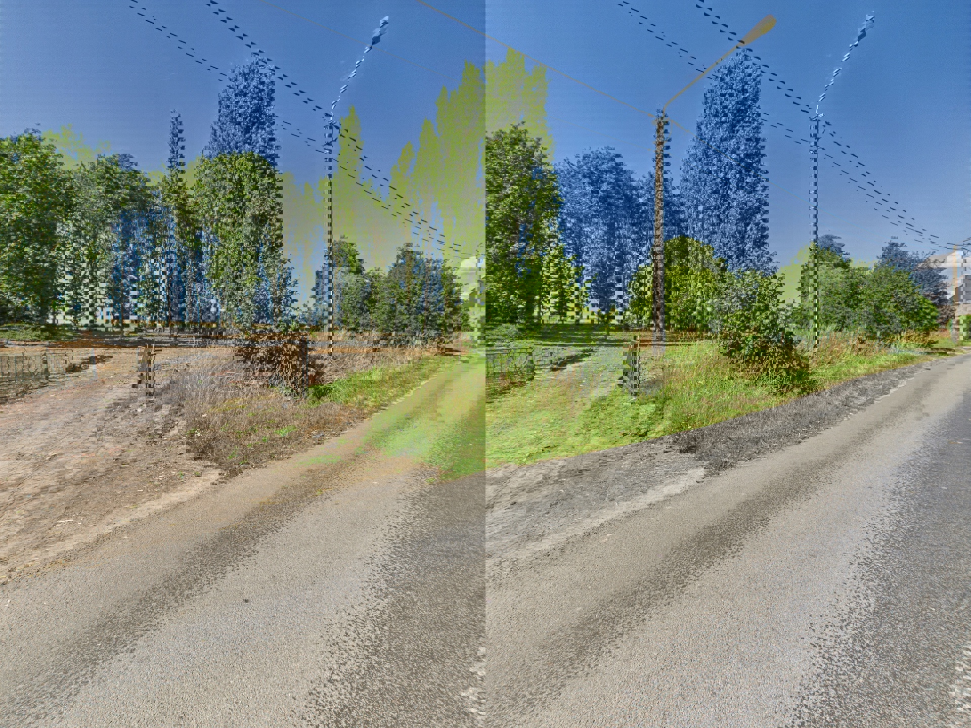 Terrain à bâtir de +/- 1.126 m² – En pleine campagne, proche de toutes commodités