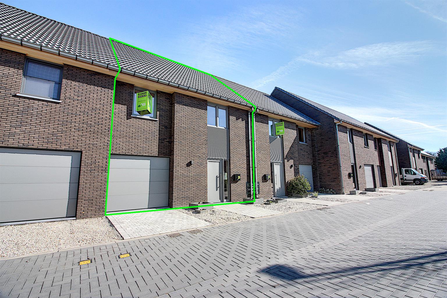 Maison  neuve de 3 chambres avec garage et jardin à Pecq ! Libre le 1er décembre 2025 ! 