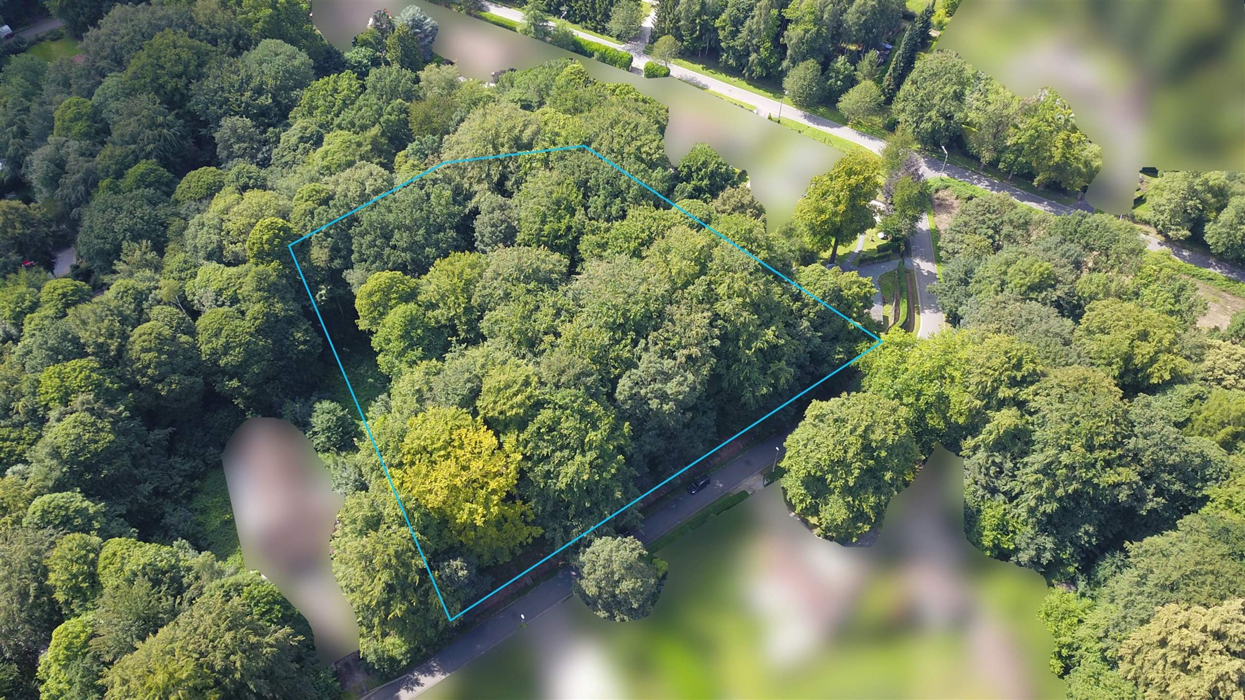 Libre cours à vos projets avec ce lot de 2 terrains !